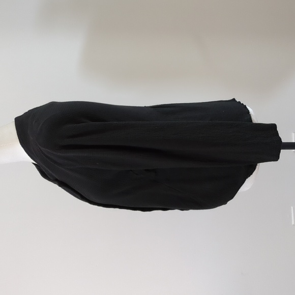 Oska Soft Black Textured Seersucker Jacket - Picture 6 of 16